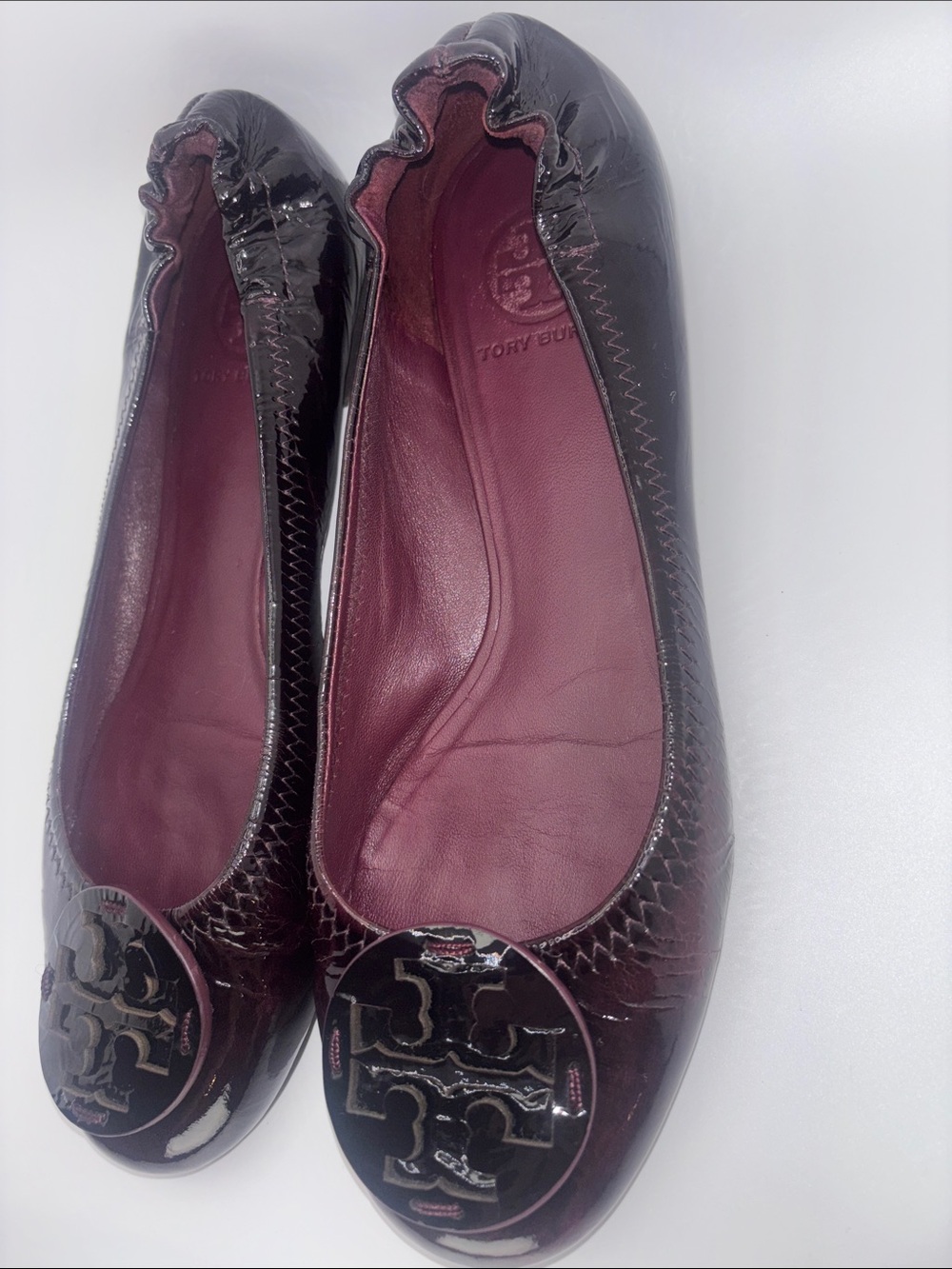 Tory Burch Burgundy Patent Leather Reva-Style Ballet Flats - Picture 5 of 10